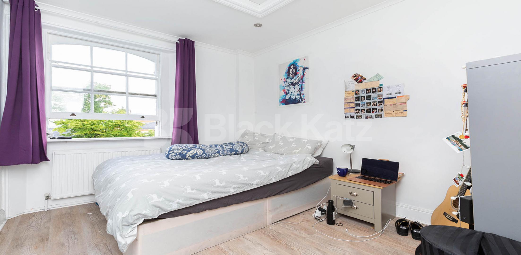 Spacious two double bedroom set within a period conversion Camden Road, Camden